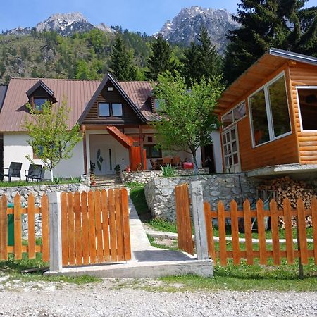 Hotel Bujtina Albjoni à Valbone Extérieur photo