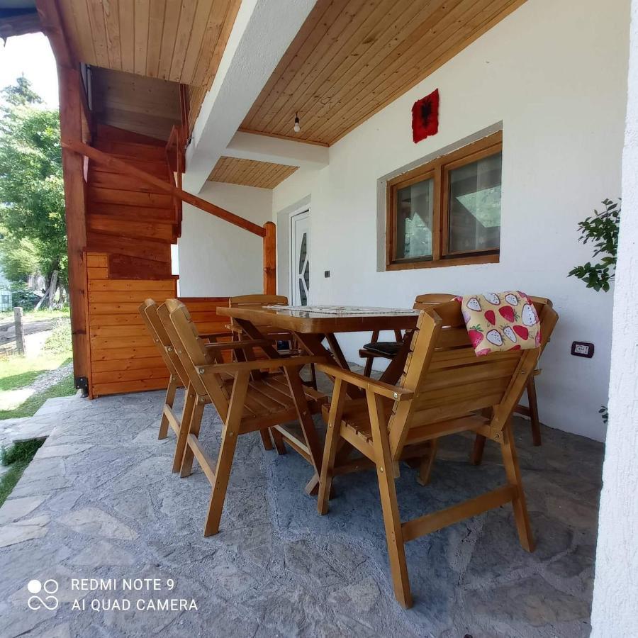Hotel Bujtina Albjoni à Valbone Extérieur photo